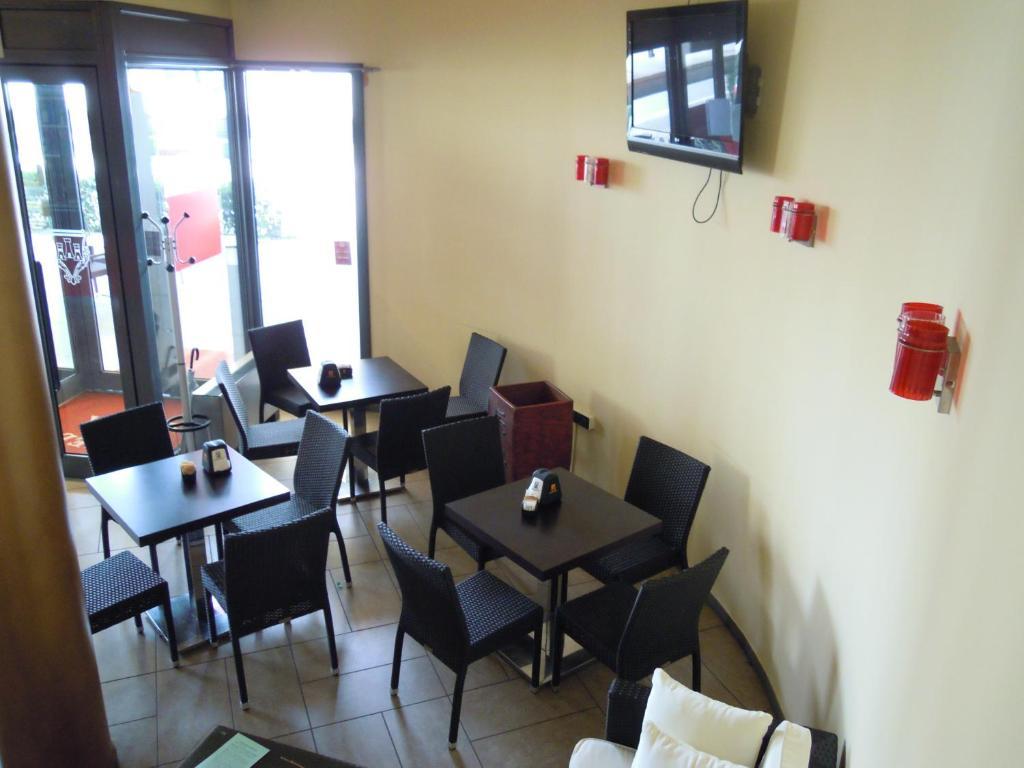 Hotel Xibana Tribano Екстер'єр фото